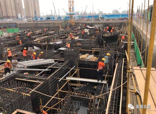 用科技為建筑工程保駕護航 新機場與副中心率先采用的先進隔震技術